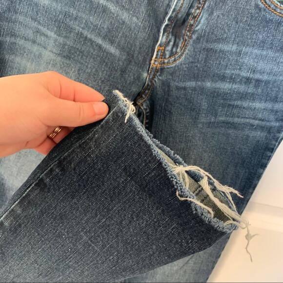 Free People Four Seasons Rose Patch Raw Hem Denim Slim Ankle Crop Jeans 25 - Picture 7 of 11